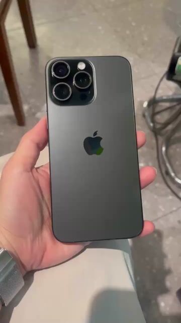 Apple iPhone 15 Pro Max 256GB quốc tế mỹ. Mua bán Điện thoại tại Quận Tây Hồ Hà Nội được đăng bởi xoaaaa hình 1