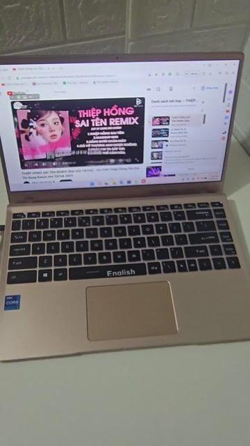 MSI Modern 14 B11MO i7 1165G7 8GB/256GB Vàng đồng. Mua bán Laptop tại Thành phố Thuận An Bình Dương được đăng bởi Nguyễn Quỳnh Chi hình 1