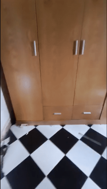 Tủ quần áo Gỗ  Nhiều ngăn. Mua bán Tủ, kệ gia đình tại Quận Bình Thạnh Tp Hồ Chí Minh được đăng bởi N Trung Thanh hình 1