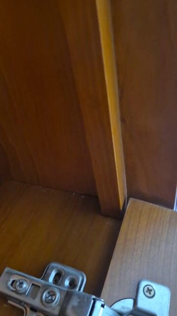 Tủ quần áo gỗ xoan đào 5 cánh cần bán gấp. Mua bán Tủ, kệ gia đình tại Quận Tân Bình Tp Hồ Chí Minh được đăng bởi Denny hình 1