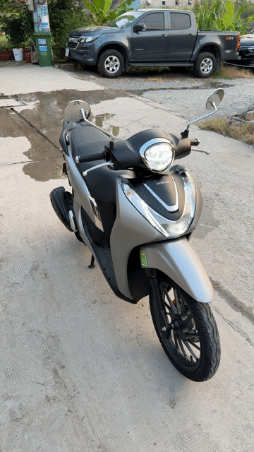 Honda SH Mode 2024 Đặc biệt Bạc BSTP 9c. Mua bán Xe máy tại Huyện Bình Chánh Tp Hồ Chí Minh được đăng bởi Hoàng Khánh hình 1