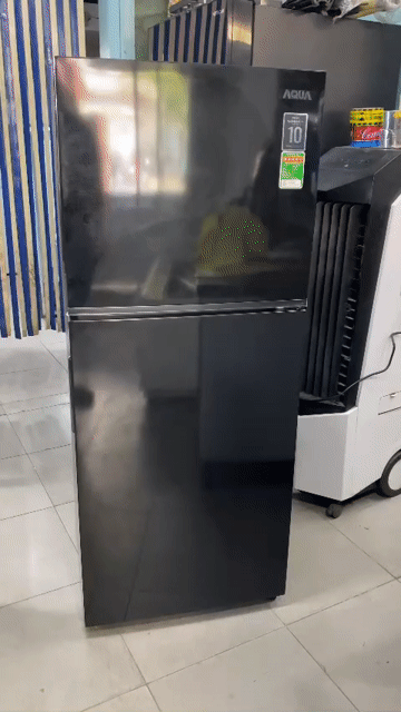 Tủ lạnh Aqua 189L Inverter BH hãng T7/2028. Mua bán Tủ lạnh tại Quận 10 Tp Hồ Chí Minh được đăng bởi QUANG PHÁT hình 1