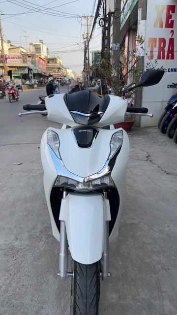 SH 160 ABS 2023 trắng đen ( hỗ trợ góp ). Mua bán Xe máy tại Huyện Chợ Mới An Giang được đăng bởi Cửa hàng xe Thiên Phước 2 hình 1