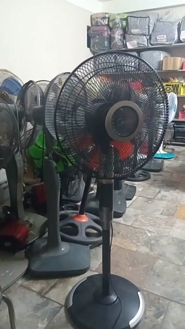 Quạt đứng Midea đã độ chế phím cơ. Mua bán Quạt tại Quận Hải An Hải Phòng được đăng bởi Tuan Tran hình 1