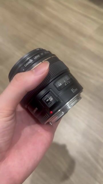 Ống kính Canon 85mm f1.8. Mua bán Máy ảnh, Máy quay tại Quận Nam Từ Liêm Hà Nội được đăng bởi Nguyễn Thành Chung hình 1