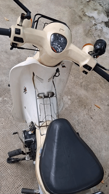 Honda Cub 50cc màu Kem. Mua bán Xe máy tại Thành phố Thuận An Bình Dương được đăng bởi nokia hình 1