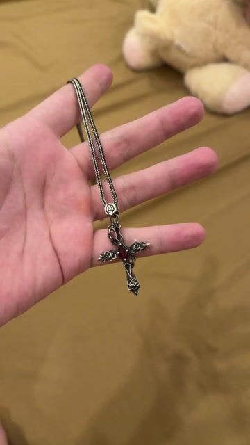 Dây chuyền Mercury The Saint Bạc. Mua bán Phụ kiện thời trang khác tại Quận Thanh Xuân Hà Nội được đăng bởi Quách Quốc Anh hình 1