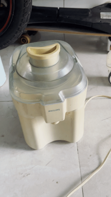 Máy ép trái cây Philips HR 2826. Mua bán Bếp, lò, đồ điện nhà bếp tại Quận 3 Tp Hồ Chí Minh được đăng bởi Thao Tran hình 1