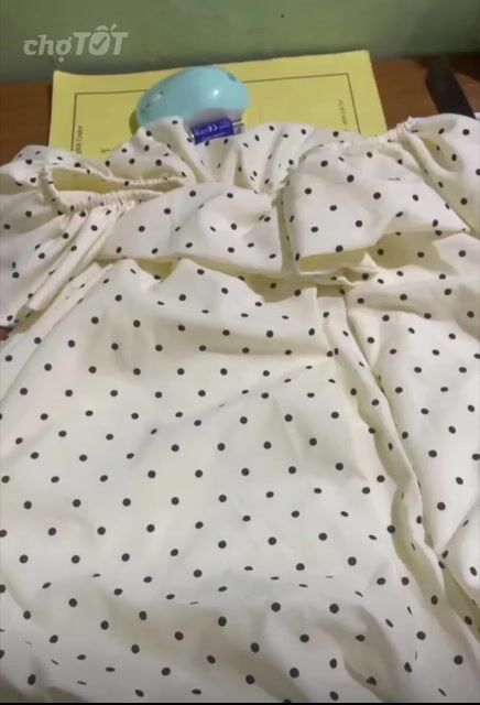 Áo baby doll nữ M Trắng chấm bi đen. Mua bán Quần áo tại Quận Hai Bà Trưng Hà Nội được đăng bởi NgMy hình 1