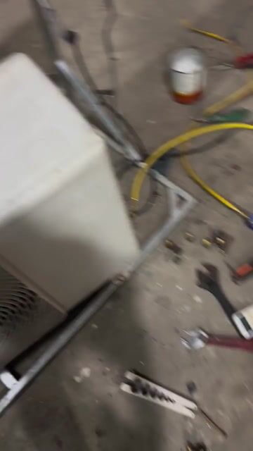 Máy lạnh Toshiba nội địa. Mua bán Máy lạnh, điều hoà tại Huyện Chương Mỹ Hà Nội được đăng bởi Điện Lạnh Tâm Tín Hà Nội hình 1