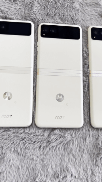 Motorola Razr 40S 2Sim 256GB. (Bản Nhật) Máy Đẹp. Mua bán Điện thoại tại Quận Bình Tân Tp Hồ Chí Minh được đăng bởi Hoàng Anh hình 1