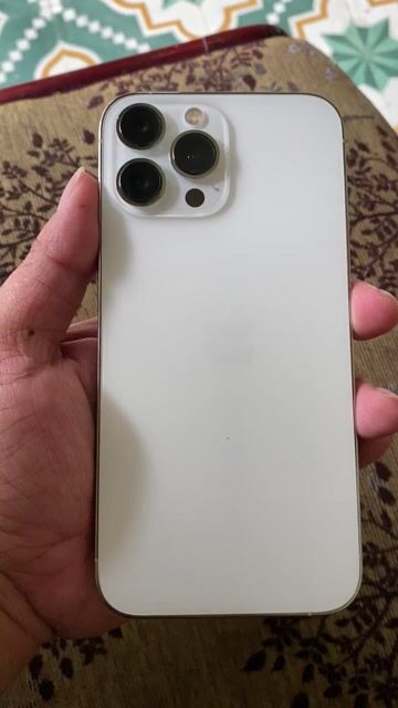 ip 13 pro max 99% vn/a nguyên rin, áp suất pin 83%. Mua bán Điện thoại tại Quận Hải Châu Đà Nẵng được đăng bởi Linh  hình 1