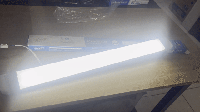 Đèn tuýp LED Unsan USTH-18W 60cm Trung tính Mới. Mua bán Đèn tại Thành phố Thủ Đức Tp Hồ Chí Minh được đăng bởi Gia Phúc  hình 1