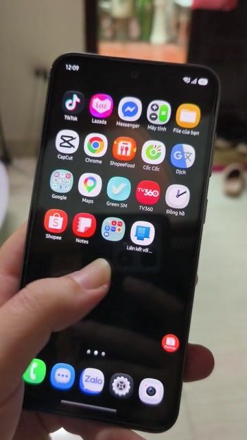 Samsung S23 FE 256GB Đen Hàn Quốc. Mua bán Điện thoại tại Quận Tây Hồ Hà Nội được đăng bởi Trần Thị Dũng Trang hình 1