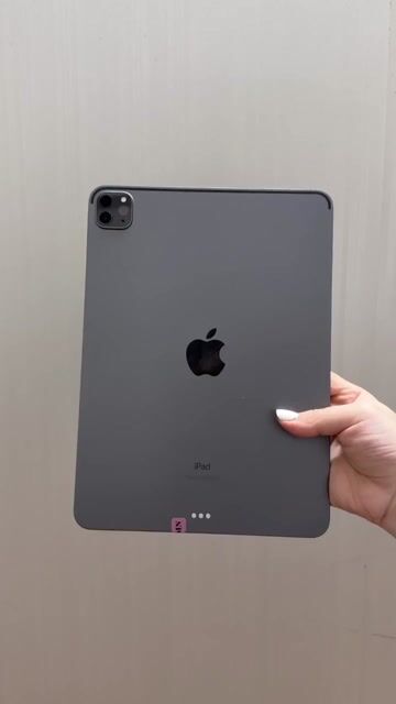 iPad Pro M1 128GB Wifi màu đen zin đẹp BH 1 đổi 1. Mua bán Máy tính bảng tại Quận Cầu Giấy Hà Nội được đăng bởi Henry Shop hình 1