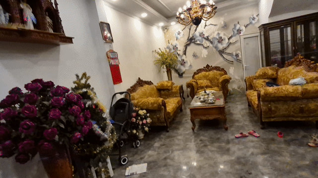 Ghế sofa gỗ nhập khẩu màu vàng. Mua bán Bàn ghế tại Quận Cầu Giấy Hà Nội được đăng bởi Chiên hình 1