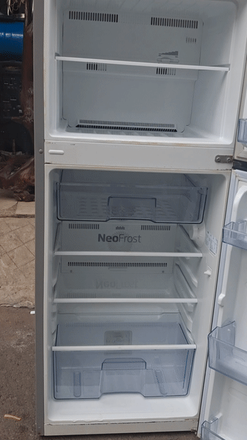 Tủ lạnh Beko RDNT200I50VS 200 lít Inverter. Mua bán Tủ lạnh tại Quận Tân Phú Tp Hồ Chí Minh được đăng bởi Cao Duy Thắng hình 1