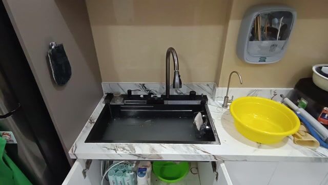 Dịch vụ thông tắc bồn rửa chén. Dịch vụ tại Thành phố Dĩ An Bình Dương được đăng bởi VŨ HỮU TRÍ hình 1