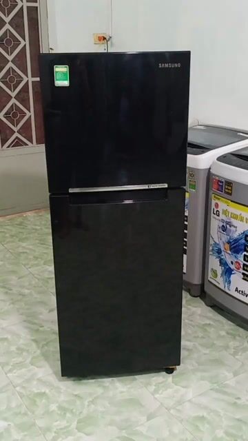 Samsung  208L INVERTER tiết kiệm điện zin đẹp. Mua bán Tủ lạnh tại Quận 4 Tp Hồ Chí Minh được đăng bởi điện lạnh LÊ DƯƠNG 87 hình 1