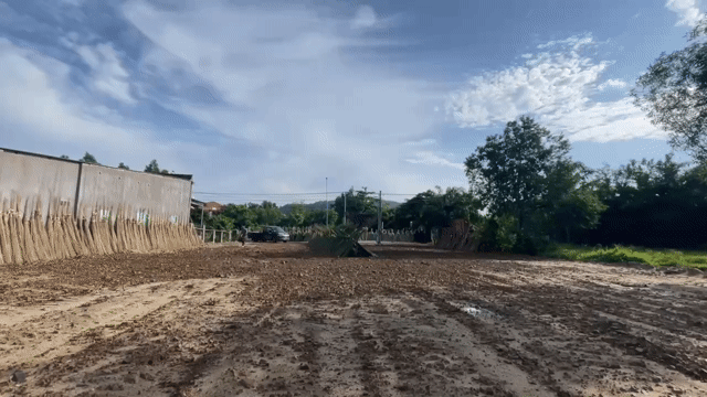Cho thuê Đất Huyện Hàm Tân Bình Thuận diện tích 1700 m² giá 20 triệu/tháng