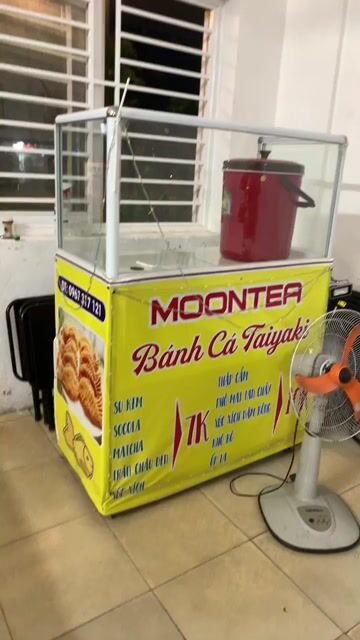 Xe đẩy bán hàng kim loại, kính. Mua bán Phương tiện khác tại Quận Sơn Trà Đà Nẵng được đăng bởi Huỳnh Thị Kiều Diễm hình 1