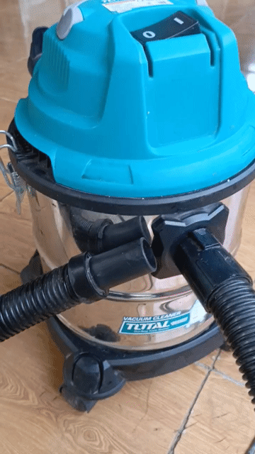 Máy hút bụi Total 1000W 12L Xanh. Mua bán Thiết bị vệ sinh, nhà tắm tại Thành phố Sóc Trăng Sóc Trăng được đăng bởi lộc Nguyễn hình 1
