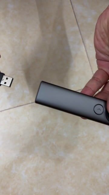 Bút trình chiếu Logitech Spotlight. Mua bán Phụ kiện (Màn hình, Chuột...) tại Huyện Thanh Trì Hà Nội được đăng bởi Nguyễn Tú Anh hình 1