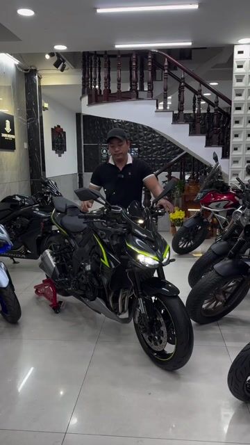 📍𝐊𝐀𝐖𝐀𝐒𝐀𝐊𝐈 𝐙𝟏𝟎𝟎𝟎𝐑 𝟐𝟎𝟏𝟖. Mua bán Xe máy tại Quận Bình Thạnh Tp Hồ Chí Minh được đăng bởi Danh Nguyen  hình 1