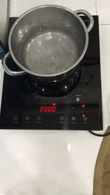 Bếp hồng ngoại Junger Đen ko kén nồi. Mua bán Bếp, lò, đồ điện nhà bếp tại Quận 11 Tp Hồ Chí Minh được đăng bởi THẢO MY hình 1