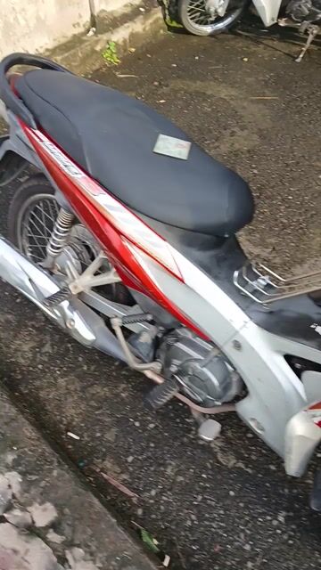 Xe số Honda Wave S 2012 màu Đỏ Bạc. Mua bán Xe máy tại Thành phố Thuận An Bình Dương được đăng bởi Thiên Bình hình 1