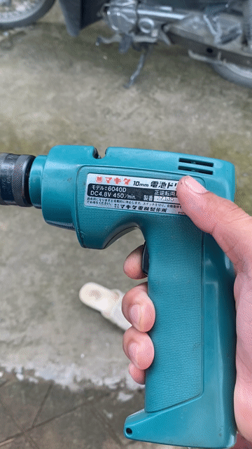 Máy khoan pin Makita 6040D Xanh ngọc. Mua bán Nội thất, đồ gia dụng khác tại Huyện Bến Lức Long An được đăng bởi Long Bãi Nhật Pin hình 1