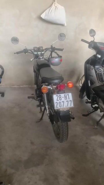 Honda Win 110 màu Đen. Mua bán Xe máy tại Quận Đống Đa Hà Nội được đăng bởi Trịnh Duy Tuấn hình 1