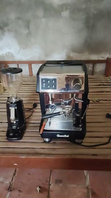 Máy pha cà phê Gemilai Đen. Mua bán Bếp, lò, đồ điện nhà bếp tại Huyện Châu Thành Bến Tre được đăng bởi Trong Minh hình 1