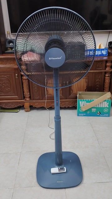 Quạt cây Vinawind QD400X-PN Xám. Mua bán Quạt tại Quận Ba Đình Hà Nội được đăng bởi Nguyễn Đạt hình 1