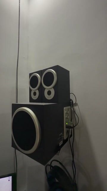 LoaMicrolab TMN-8 Đen 2.1 ( Nối Pc, Điện thoai). Mua bán Tivi, Âm thanh tại Thị xã Bến Cát Bình Dương được đăng bởi Thuần hình 1