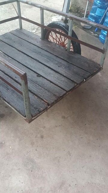 bán xe đẩy hoặc kéo. Mua bán Phương tiện khác tại Huyện Lấp Vò Đồng Tháp được đăng bởi Sang hình 1