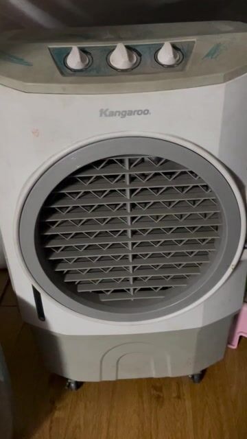 Thanh Lý Quạt Kangaroo điều hoà vẫn hoạt động tốt. Mua bán Quạt tại Quận Nam Từ Liêm Hà Nội được đăng bởi Nguyễn Tuấn Tú hình 1