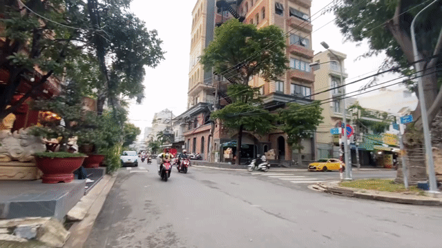 Mua bán Nhà ở Quận 7 Tp Hồ Chí Minh diện tích 241 m² giá 85 tỷ