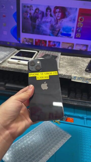 Apple iPhone 13 128GB Đen. Mua bán Điện thoại tại Quận Tân Phú Tp Hồ Chí Minh được đăng bởi Tuyết Hoa hình 1