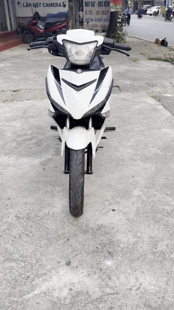 Yamaha Exciter 150 2018 Trắng Đen Đỏ. Mua bán Xe máy tại Thành phố Nam Định Nam Định được đăng bởi Bảo Nhi Trần hình 1
