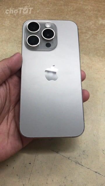 iphone 15 Pro 256G Màn Zin Mực Đẹp GL. Mua bán Điện thoại tại Huyện Củ Chi Tp Hồ Chí Minh được đăng bởi Namm hình 1