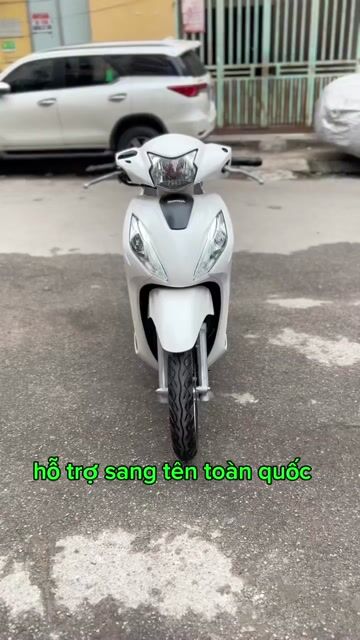 Honda Vision Smartkey 2023 có hỗ trợ trả góp CCCD. Mua bán Xe máy tại Quận Cầu Giấy Hà Nội được đăng bởi Xe Máy Đoàn Văn Cam Kết Đúng Ảnh Đúng Biển Đúng Giá Trị hình 1