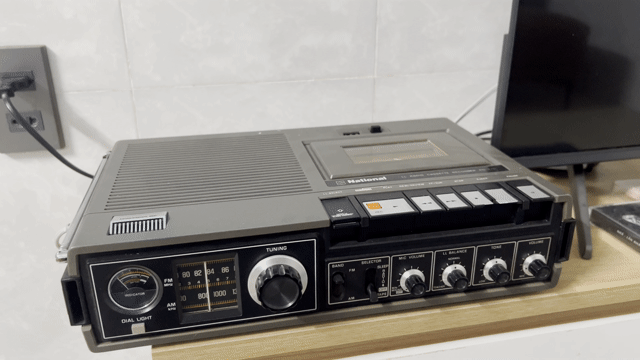 Đài Radio Cassette National RQ-570. Mua bán Tivi, Âm thanh tại Thành phố Thủ Đức Tp Hồ Chí Minh được đăng bởi Hiệp hình 1