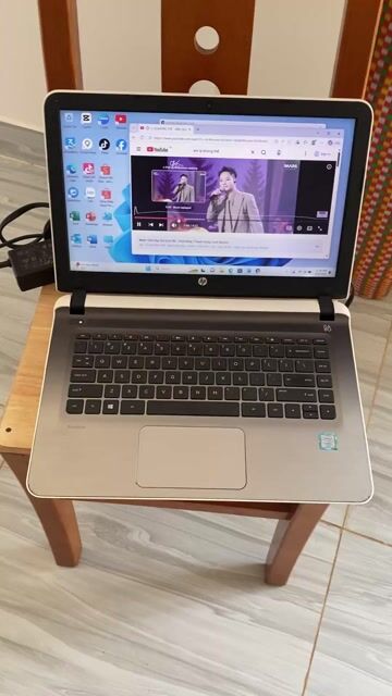 Hp Pavilion Core i3 -6th / Ram8gb/ 2 ổ / Pin 2H. Mua bán Laptop tại Thành phố Đồng Xoài Bình Phước được đăng bởi Tên chưa cung cấp hình 1