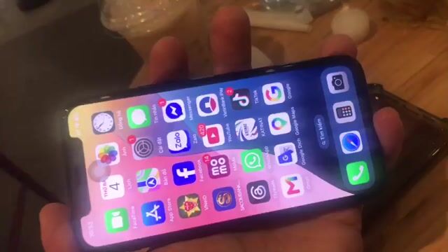 iPhone 11 Pro 256GB Xám iloud chinh chủ. Mua bán Điện thoại tại Quận 5 Tp Hồ Chí Minh được đăng bởi ly ly hoang nuoi hình 1