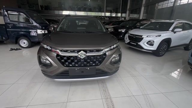 Suzuki Fronx 2025 bảng xăng đủ màu ưu đãi khủng. Mua bán Ô tô tại Quận 4 Tp Hồ Chí Minh được đăng bởi Sơn 2 hình 1
