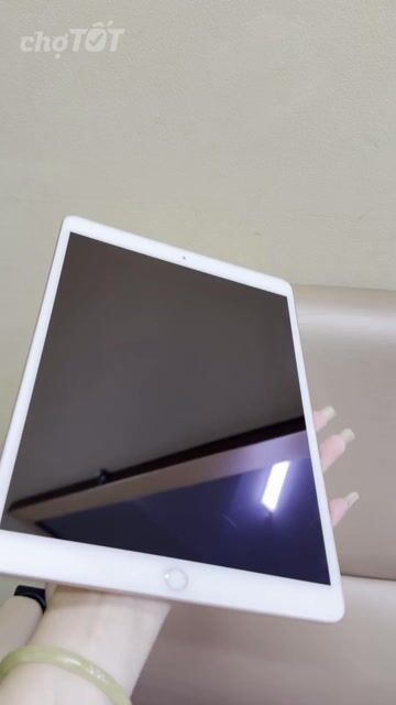 ipad air3. Mua bán Máy tính bảng tại Quận Bình Thuỷ Cần Thơ được đăng bởi Nguyễn phúc đệ hình 1