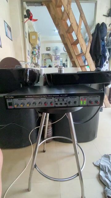 thanh lý Vang cơ nghe nhạc hát karaoke zin đẹp hay. Mua bán Tivi, Âm thanh tại Quận Thanh Xuân Hà Nội được đăng bởi Văn sỹ cắt tóc hình 1