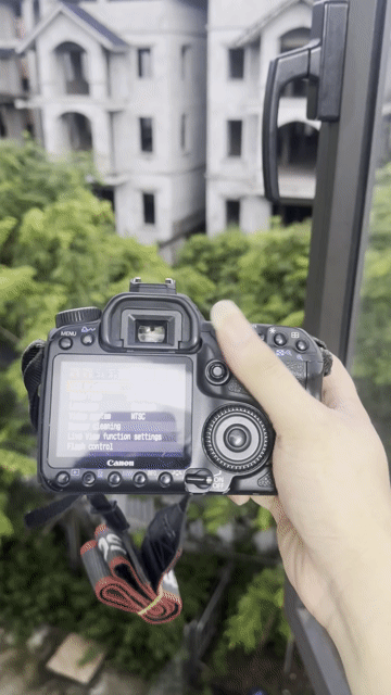 Máy ảnh Canon 40D Đen Đã sử dụng. Mua bán Máy ảnh, Máy quay tại Quận Nam Từ Liêm Hà Nội được đăng bởi Nguyễn Xuân Linh hình 1