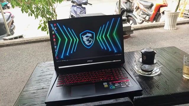 Laptop Gaming MSI GS73 i7-7700HQ VGA Rời GTX 1060.. Mua bán Laptop tại Huyện Bình Chánh Tp Hồ Chí Minh được đăng bởi Anh Tý Shop hình 1